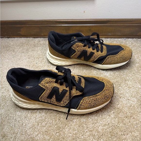 New Balance Cheetah Sneakers - Picture 4 of 6